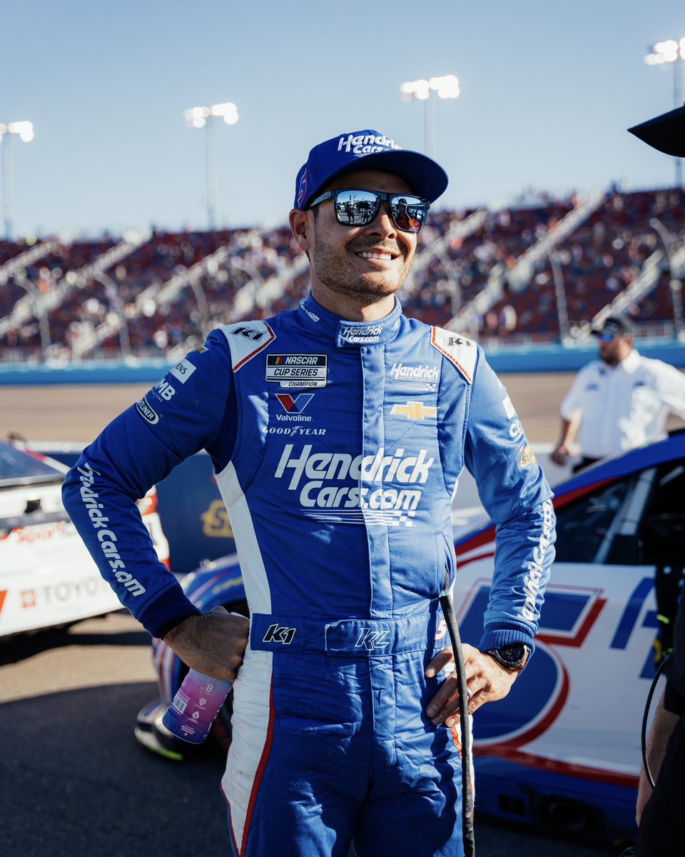 Kyle Larson tweet media