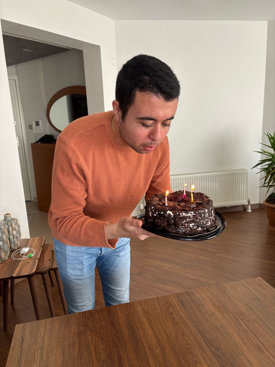 Yeni yaşım mutluluk getirsin.