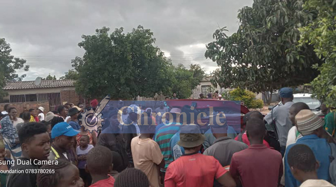 The Chronicle tweet media