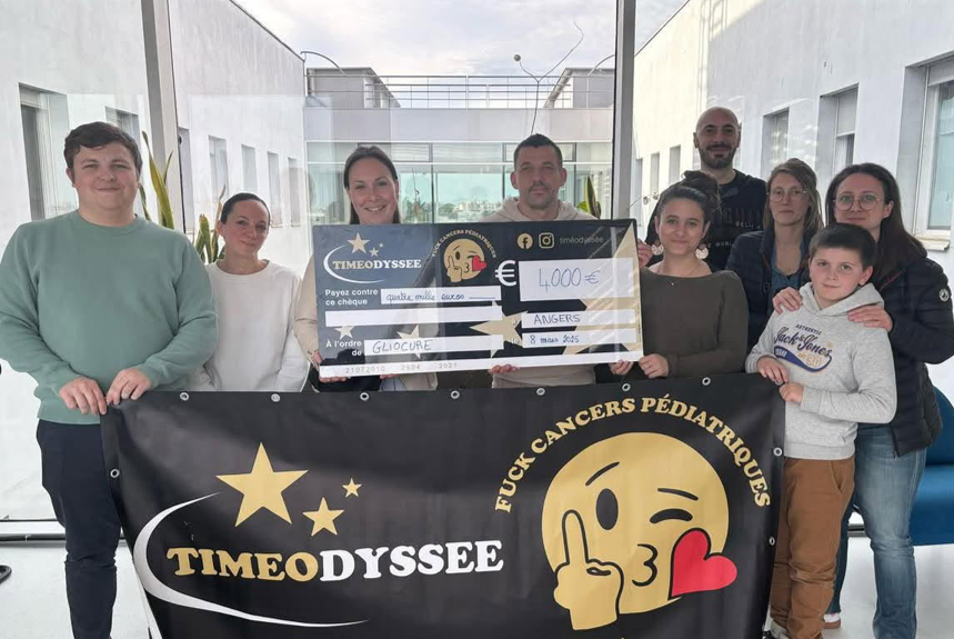 L'association #Timéodyssée renouvelle son soutien aux travaux de #ClaireLepinouxChambaud et #ClémentSanchez, par un don de €4000, pour faire un "F-word" aux tumeurs cérébrales pédiatriques.
#gliomes #GITC #atrt #medulloblastome #neurooncologie