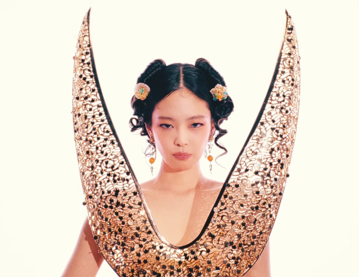 JENNIE becomes the most streamed K-Pop female soloist in Spotify history.