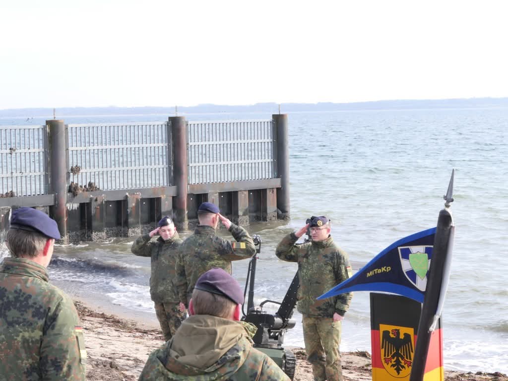 Minentaucher tweet media