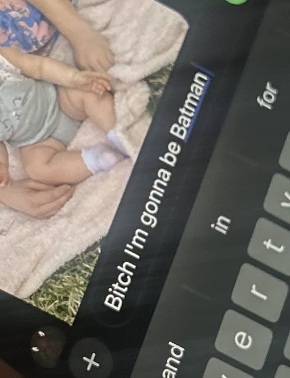 Sitting next to Casey Affleck at this screening and he won’t stop angrily texting during the movie…
#sxsw