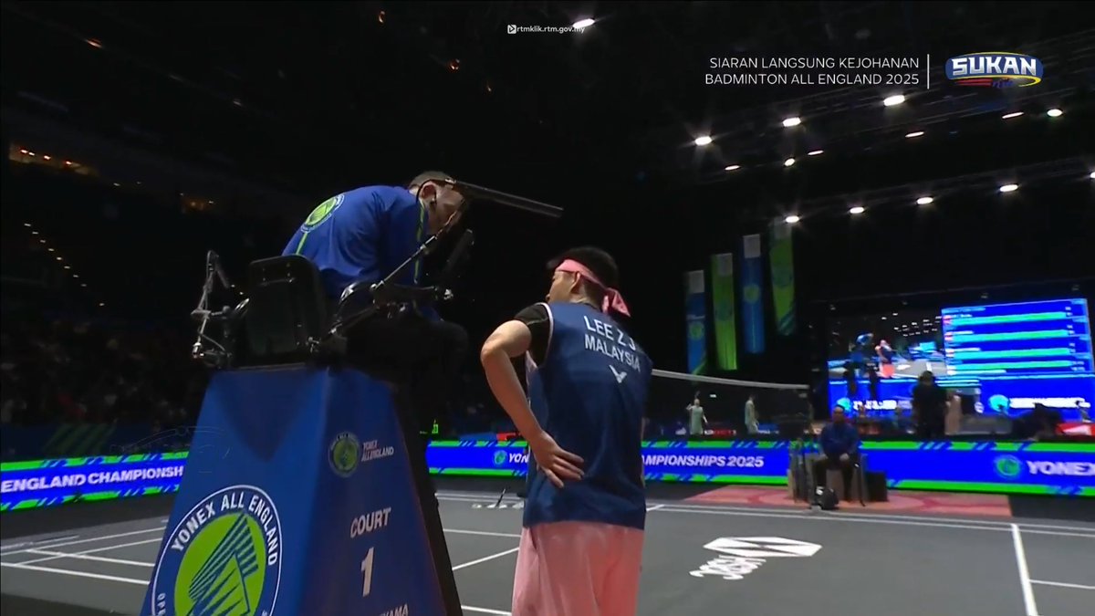 craigansibin's tweet photo. Lee Zii Jia macam nak retire, patut tadi ada part dia terstop sekejap.

#AllEngland2025 https://t.co/whegoJxdlP