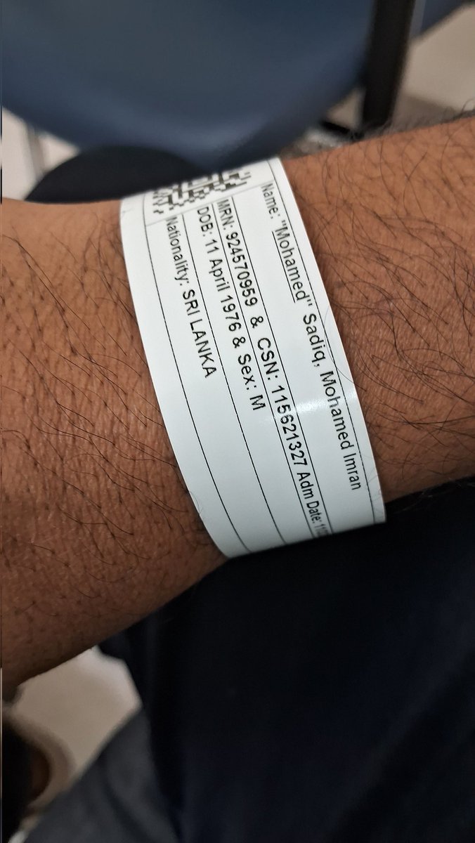 imranSa11984161's tweet photo. HOSPITAL : RASHID HOSPITAL : Never wanted to be here but no choice but to come and get myself checked my muscle pull. Alhamdullilah it's not arm dislockated! #MusclePull #ArmPain #RashidaHospital #Dubai🇦🇪 https://t.co/6vJ7u22Zql