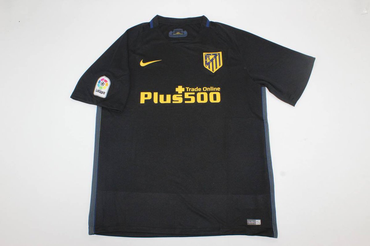 ‼️Traemos un SORTEO para apoyar al Atleti en el derbi ‼️

Una de estas dos camisetas a elegir con estos requisitos 

1.Seguir a <a href="/Ctinfo_17/">Ctinfo_17</a> y a mi 
2. DAR RT 

Ganador el 21 de Marzo 🤞