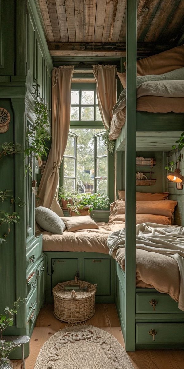 no_grave_'s tweet image. "Make bedrooms small, and shared spaces big." - CA
If you want a family to be together, don’t isolate them in giant bedrooms. Draw them toward the hearth, the table, the common room.