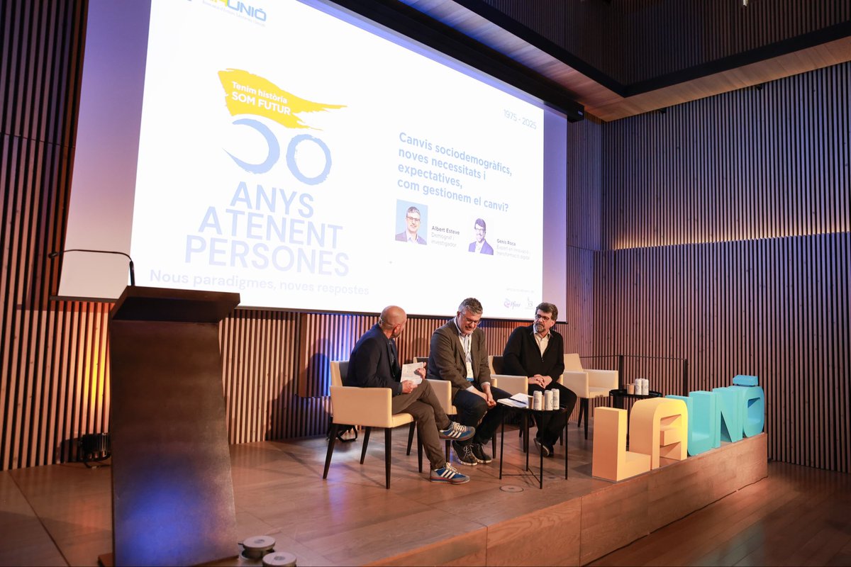 <a href="/salutcat/">Salut</a> <a href="/XarxaSantaTecla/">Xarxa Santa Tecla</a> <a href="/FPuigvert/">Fundació Puigvert Barcelona</a> <a href="/hospitalclinic/">Hospital Clínic</a> <a href="/hospiolot/">F. Hospital d'Olot</a> <a href="/HospitalSantPau/">Sant Pau - Campus Salut Barcelona</a> <a href="/SJDbarcelona_ca/">Hospital Sant Joan de Déu Barcelona CAT</a> <a href="/HospiCerdanya/">Hospital de Cerdanya</a> <a href="/HospiFigueres/">Fundació Salut Empordà</a> <a href="/Hospitaligd/">Hospital Universitari d'Igualada</a> <a href="/aspacecatalunya/">Fundació Aspace Catalunya</a> <a href="/ACEBAautogestio/">ACEBA</a> <a href="/AceAlzheimer/">Ace Alzheimer Center Barcelona</a> <a href="/parctauli/">Consorci Corporació Sanitària Parc Taulí</a> <a href="/csapg_/">Consorci Sanitari Alt Penedès-Garraf</a> <a href="/CSTerrassa/">Consorci Sanitari Terrassa - Hospital Universitari</a> <a href="/ConsorciCSI/">Consorci Sanitari Integral</a> <a href="/ClinicaGirona/">Clínica Girona</a> <a href="/CSJ_Manresa/">Clínica Sant Josep</a> <a href="/pereclavergrup/">Pere Claver Grup</a> <a href="/perevirgilicat/">PS Pere Virgili</a> <a href="/GrupPereMata/">Grup Pere Mata</a> <a href="/Mutua_Terrassa/">MutuaTerrassa</a> <a href="/StAndreuSalut/">Sant Andreu Salut</a> <a href="/parcsanitarisjd/">Parc Sanitari Sant Joan de Déu</a> <a href="/ICO_oncologia/">Institut Català d'Oncologia</a> <a href="/Cris_Puig/">Cris Puig</a> <a href="/VilaEloi/">Eloi Vila Escarré</a> <a href="/pericopastor/">perico pastor</a> <a href="/GipssSocio/">GiPSS</a> <a href="/quironsalud/">quirónsalud</a> <a href="/suaracoop/">Suara Cooperativa</a> <a href="/althaiamanresa/">Fundació Althaia</a> <a href="/ForumSMental/">Fòrum Salut Mental</a> <a href="/pfizer_spain/">Pfizer España</a> <a href="/novonordisk/">Novo Nordisk</a> <a href="/Costaisa/">Costaisa</a> <a href="/iasgirona/">Institut d’Assistència Sanitària</a> <a href="/CorpoSalutMS/">Corporació de Salut del Maresme i la Selva</a> <a href="/ComtecQuality/">Comtec</a> <a href="/QidaCare/">Qida</a> <a href="/CAPSBEsq/">CAPSBE</a> <a href="/inetum_es/">Inetum (en español)</a> <a href="/Messer_es/">Messer Ibérica</a> <a href="/PluxeeES/">Ethical</a> <a href="/ISGLOBALorg/">ISGlobal</a> <a href="/UPFBarcelona/">UPF Barcelona</a> <a href="/genisroca/">genís roca</a> <a href="/CEDemografia/">CED Barcelona</a> <a href="/UABBarcelona/">Universitat Autònoma de Barcelona</a> 🗣️Albert Esteve: “Catalunya és una de les regions del món amb un percentatge de persones de més de 70 anys més alt del planeta.”

“Cada vegada més gent gran tindrà menys parentiu al seu voltant. Quan necessiti el seu suport es trobarà en situació de solitud.”

#50AnysLaUnió