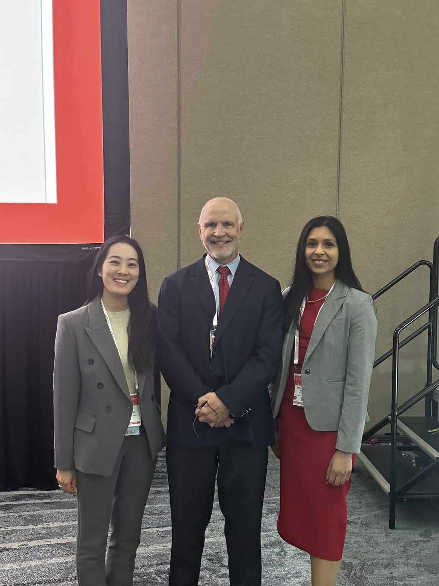 MayoAZOrtho's tweet image. Day 1 of #AAOS in San Diego kicked off with a bang with podiums from Dr. Lai (PGY4), Dr. Haglin (PGY4), Dr. Lin (PGY3), and Dr. Moore (PGY1). Not to mention our awesome med student Annika on the podium!