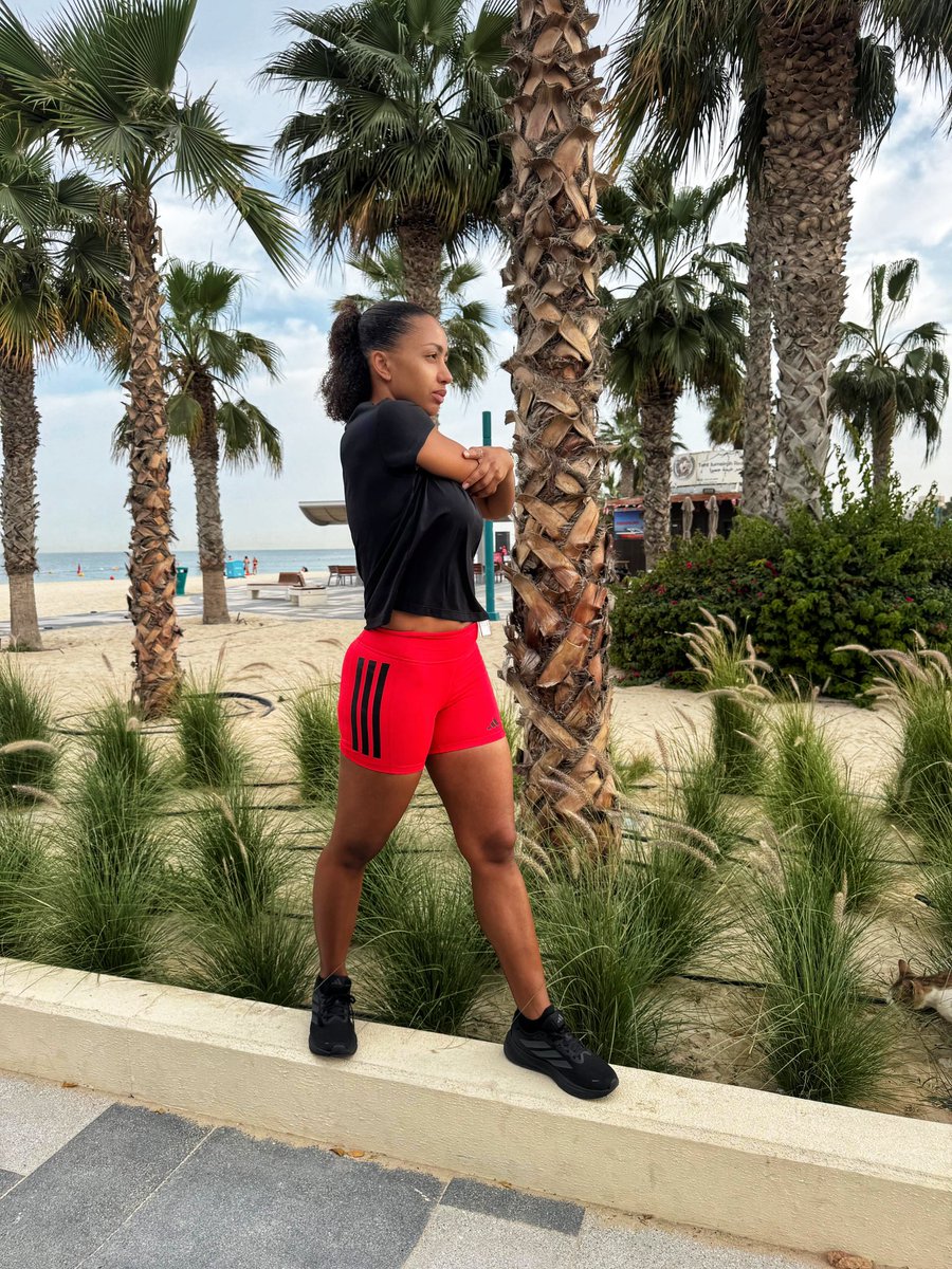 Morning Routine et nouvelle tenue Optime <a href="/adidasFR/">adidasfr</a> 🌴

#adidasoptime #createdwithadidas #training #boxing