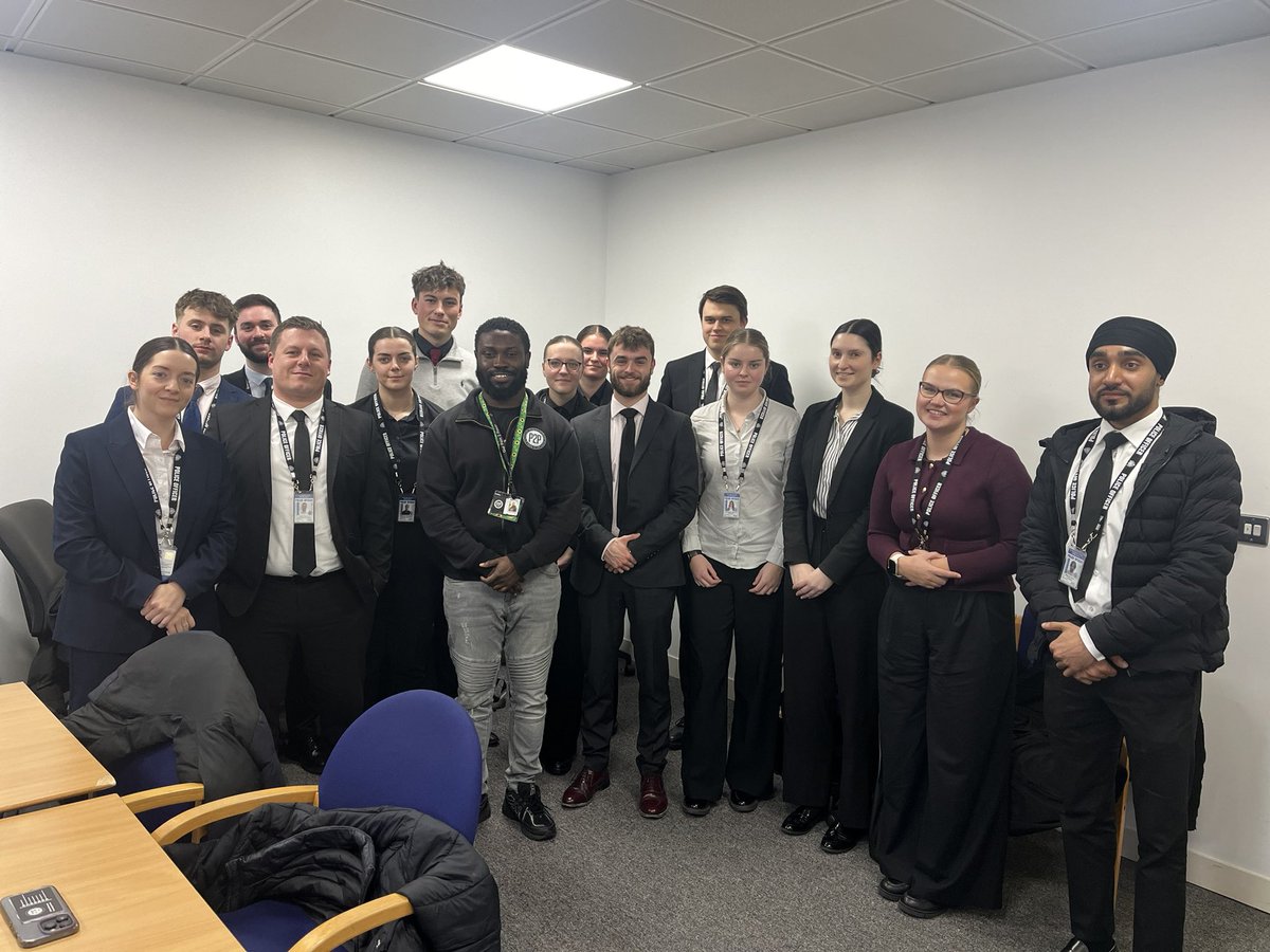 Gideonsnetwork's tweet image. Hello, March!
-
February was a month of growth, gratitude, and new opportunities. First and foremost, I thank God for health and a sound mind.
-
Our school workshops saw us tackle exploitation, peer pressure and youth violence. Helping young people recognise how easily they can