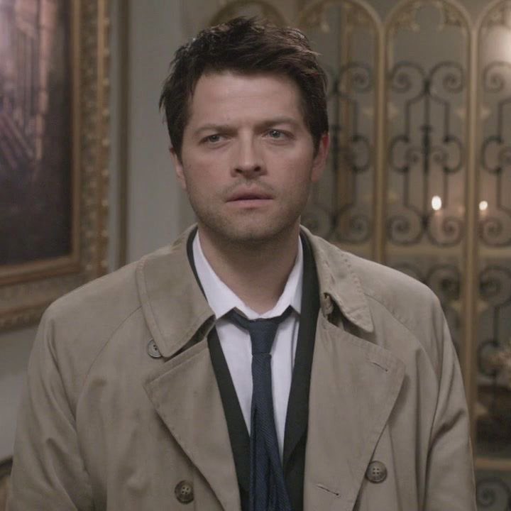 i love how their cars and outfits match