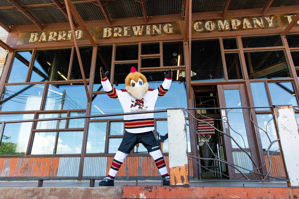 🚨 Game day just got better! This Wednesday, 3/12, show your Roadrunners game ticket and get $1 off your first pint or non-alcoholic drink! 🍺🥤Plus, swing by for Happy Hour from 3-6 PM and score some awesome deals before the puck drops!
