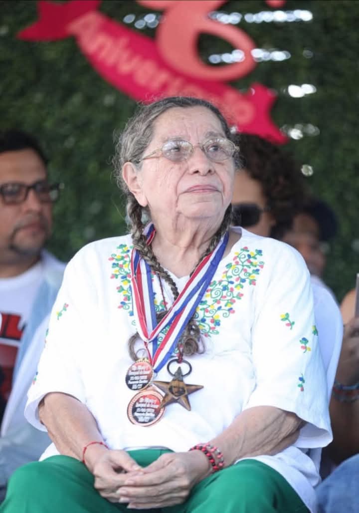 📍🇳🇮#Nicaragua #FNT  #tanialaguerrillera 
 
Guerrillera Inclaudicable, Gladys de los Ángeles Báez pasó a otro plano de vida pero su legado estará presente hoy y siempre.
11-03- 2025