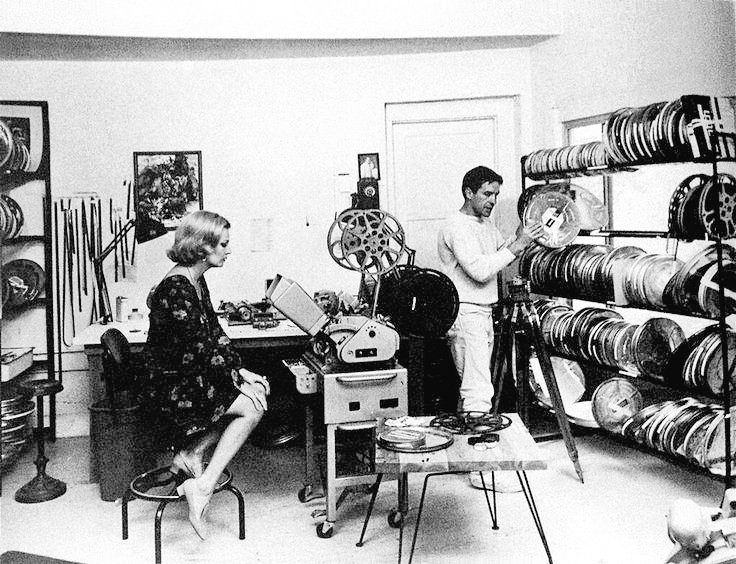 The projectionist woman tweet media