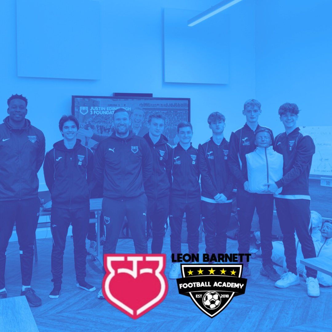 🫀 Today <a href="/JE3Foundation/">Justin Edinburgh 3 Foundation</a> delivered a CPR and Defibrillator workshop to members of <a href="/LeonBarnettFA/">Leon Barnett Football Academy</a> 

Read more - je3foundation.com/je3-delivers-c…

👼🏼❤️ #JustinsLaw #ForTheMemories #JE3Foundation
