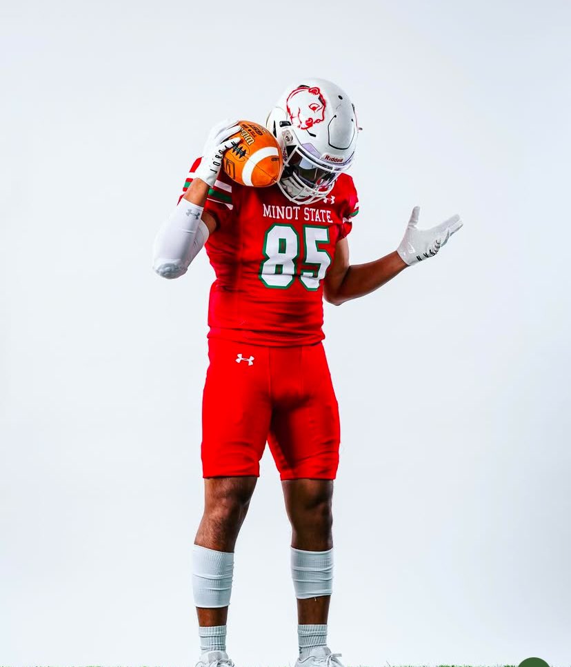⭐️Xai “zay”gilbert⭐️ (@iamxaigilbert) on Twitter photo After a great conversation with <a href="/JerraeWilliams7/">sav.🏚</a> I am blessed to receive an offer from <a href="/MSUBeaversFB/">Minot State Football</a>‼️
<a href="/Coachpate17/">Denver Pate</a> <a href="/SHSPhoenixFB/">Sonoraville Football</a> <a href="/RecruitGeorgia/">Recruit Georgia</a> <a href="/NwGaFootball/">NwGa Football</a> <a href="/Sherrod_Agee10/">Sherrod Agee</a> <a href="/PrepRedzoneGA/">Prep Redzone Georgia</a> <a href="/GAVarsityRivals/">GaVarsity</a> After a great conversation with <a href="/JerraeWilliams7/">sav.🏚</a> I am blessed to receive an offer from <a href="/MSUBeaversFB/">Minot State Football</a>‼️
<a href="/Coachpate17/">Denver Pate</a> <a href="/SHSPhoenixFB/">Sonoraville Football</a> <a href="/RecruitGeorgia/">Recruit Georgia</a> <a href="/NwGaFootball/">NwGa Football</a> <a href="/Sherrod_Agee10/">Sherrod Agee</a> <a href="/PrepRedzoneGA/">Prep Redzone Georgia</a> <a href="/GAVarsityRivals/">GaVarsity</a>