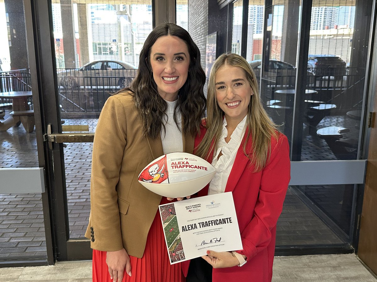 HillsboroughSch's tweet photo. Congratulations to our fifth round of @Buccaneers Best Krewe Award recipients! 🎉
￼
🏈 @WestchaseWizard Principal Alexa Trafficante
🏈 @GaitherCowboys Access Points Teacher Lynda Taylor 
🏈 Buchanan Middle School Secretary Eva Milan

They were recognized during tonight's board meeting.  

#BucsBestKrewe