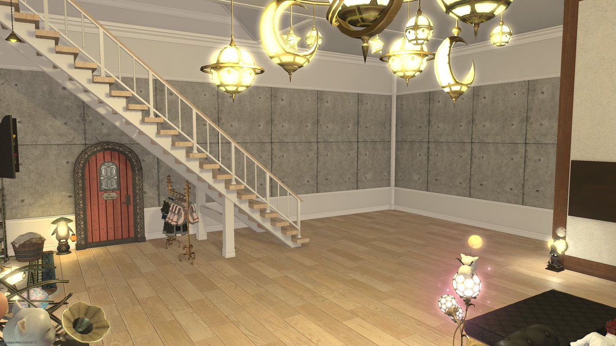 S宅地下の階段前スペースをどうしようか迷ってます。
#FF14
#FF14SS
#FF14フレンド募集中 
#助けて14ハウジング