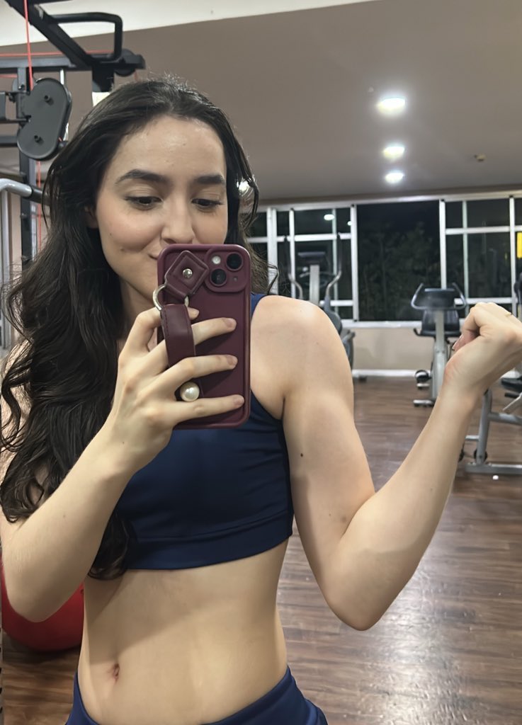studynamukoo's tweet photo. Como você nao enlouqueceu com os estudos?
Assim: https://t.co/Vq6b8BvnpQ