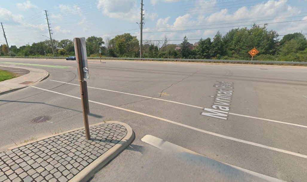 TMrakas's tweet photo. I'm pleased to share that new traffic signals are scheduled for installation at the intersection at St. John’s Sideroad and Mavrinac Boulevard, Fall 2025 — fantastic news for residents in the area!.....#LeadershipThatGetsThingsDone https://t.co/2Pwn78vHeC