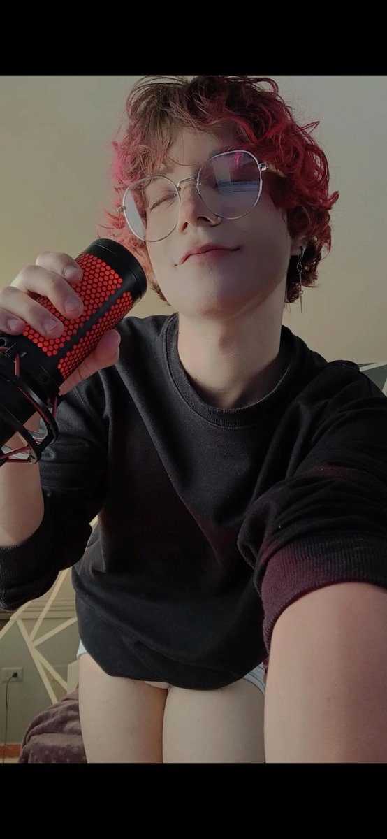 Maxloverss1's tweet photo. Come to enjoy with me ♡♡ https://t.co/iTyec1D0sm