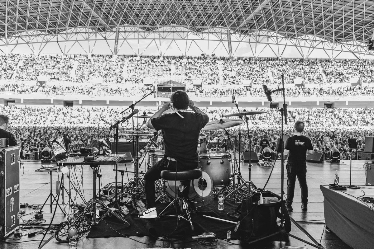 Costa Rica 🇨🇷 Hermoso tiempo adorando a nuestro Padre Eterno en unidad en esta Nación. 

#mielsanmarcos