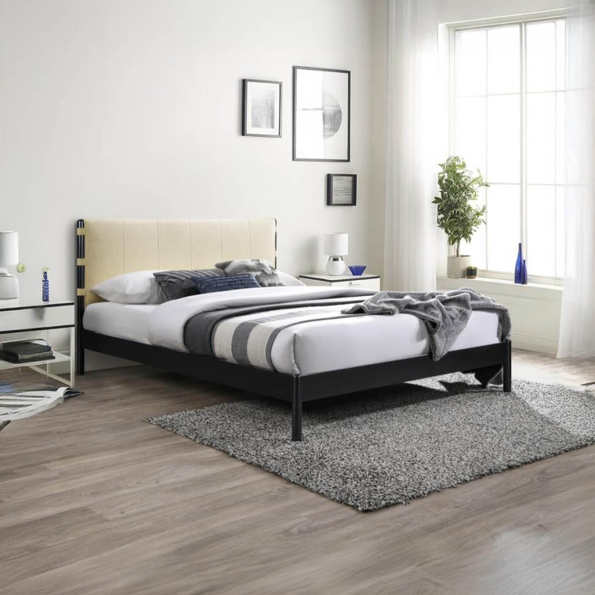 OSGOHOME's tweet photo. 𝑨𝒃𝒊𝒈𝒂𝒊𝒍 𝑩𝒆𝒅

🎨 Upholstered in vegan leather with a sleek black metal frame for a sophisticated contrast.📐A headboard with clean lines and vertical stitching adds a modern and refined touch🛏️💎 

https://t.co/g0HJPAjM27
#OSGOHOMESTUDIO2025 https://t.co/1NbFTruRsN