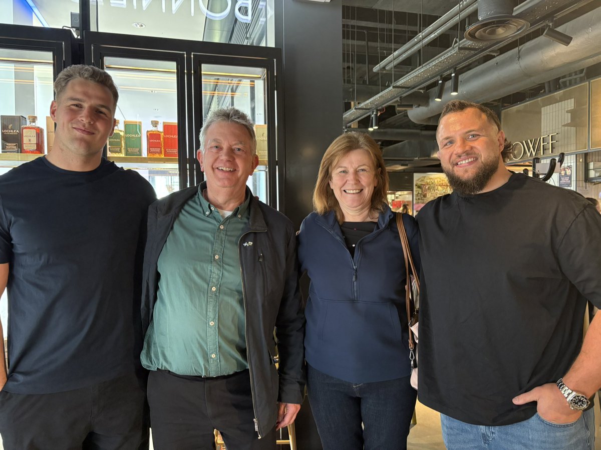 DougieForde's tweet photo. @ATGwhisky @RarityEdinburgh @Bonnieandwilduk Really loved meeting you guys on Sunday.  Forgot to say, @andrewfrugby is our son.  Are you fans of his work? https://t.co/fBJ95zBoQl