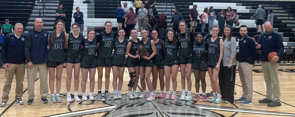 Congrats to your Class 6 District 2 Champs! Way to go <a href="/MustangsWBB/">Marquette Mustangs WBB 🏀</a>