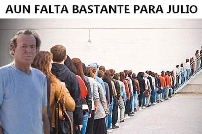 CapelliAdolfo's tweet photo. Si por una de esas casualidades tienen verdes en el banco...estarán más seguros en su colchón...
Las malas lenguas comentan que no es fácil retirarlos en ft...es una mala información , seguro... https://t.co/GptC5SB02U