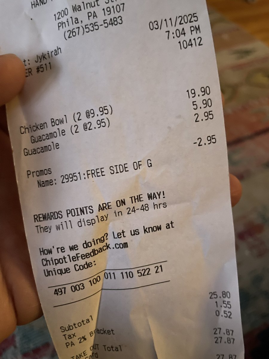 Dear <a href="/ChipotleTweets/">Chipotle</a>, please respond. Every time I go to this location, something is wrong. Today, I used a guacamole reward and was charged for 3, even though I asked for 2 and only got 2 sides of guac. So the coupon was a waste.