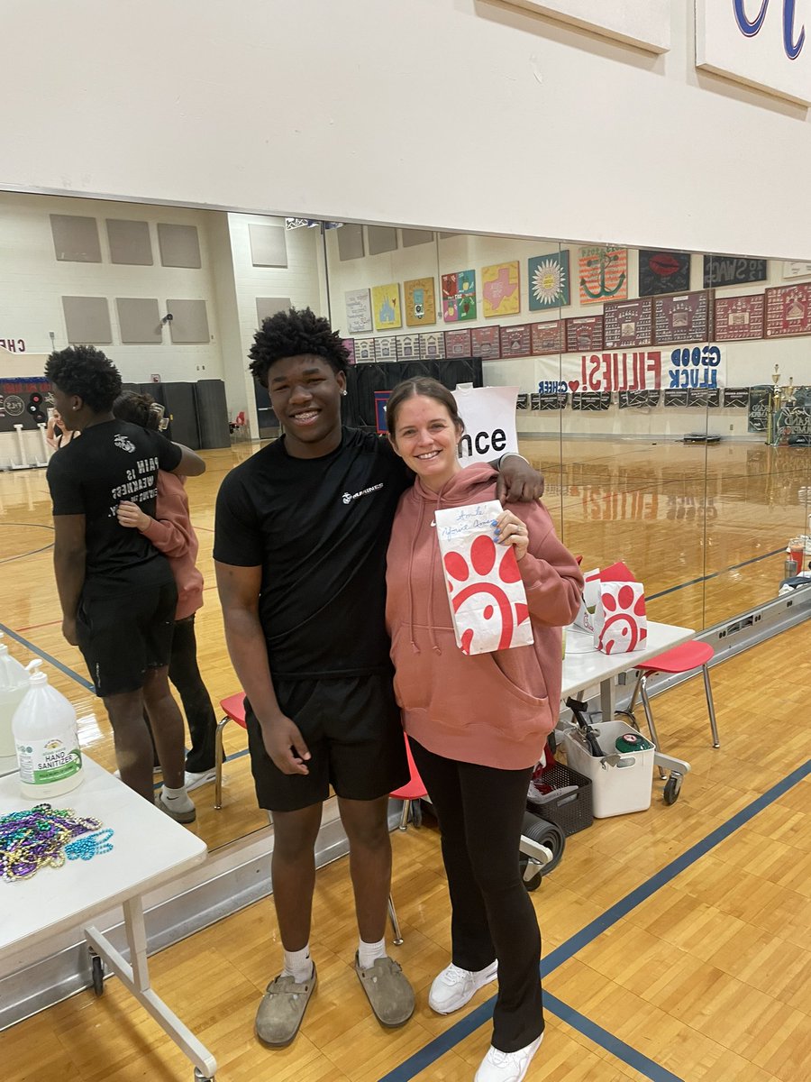 This week I appreciate my dance teachers for making me a better athlete by teaching us pre game stretches and also helping me learn new dance moves #StangComp106 <a href="/GHSMustangsFB/">GHSMustangsFootball</a> <a href="/coachrsmith12/">Coach Ryan Smith</a>