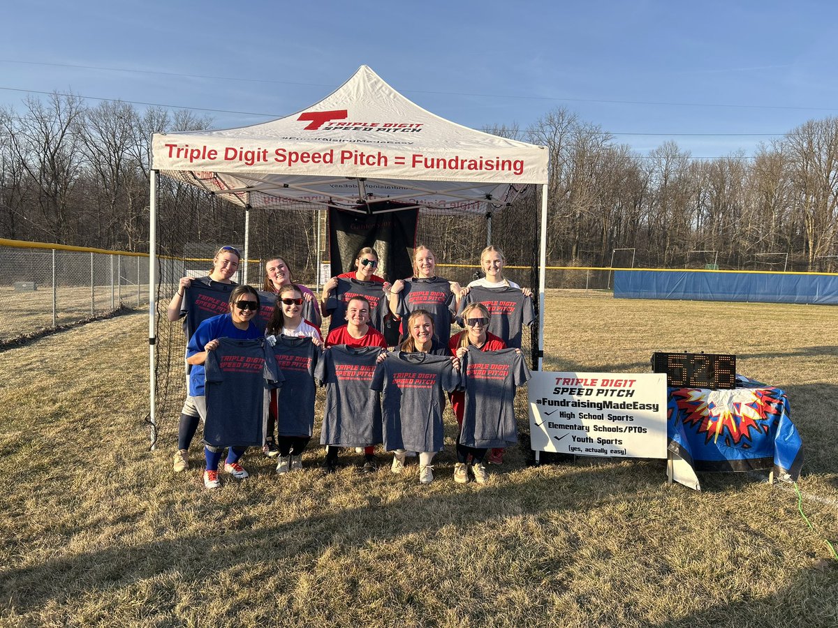 piquasoftball's tweet image. Fundraising closes at Midnight with @TripleDigitSP 

Help the ladies reach there goal!