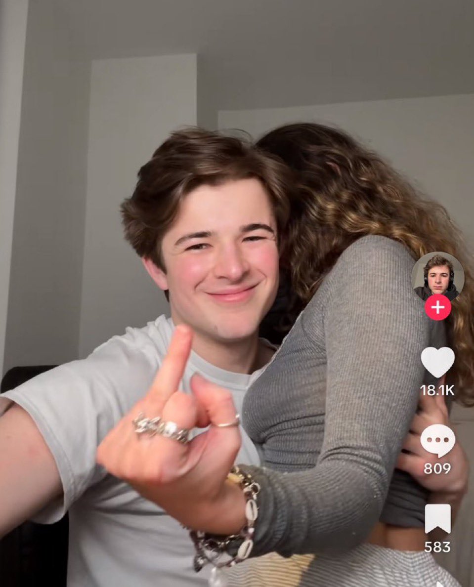 DramaAlert tweet media