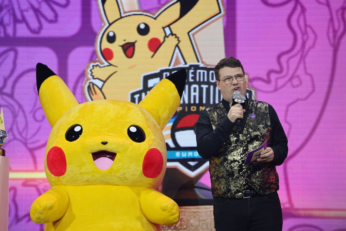 I'm afraid all the birthday love has gone to my head. So just as any guy with too much confidence does these days, time to record a podcast! Overdunk podcast @ 8EST on the <a href="/UniteMics/">UniteMics</a> channel!