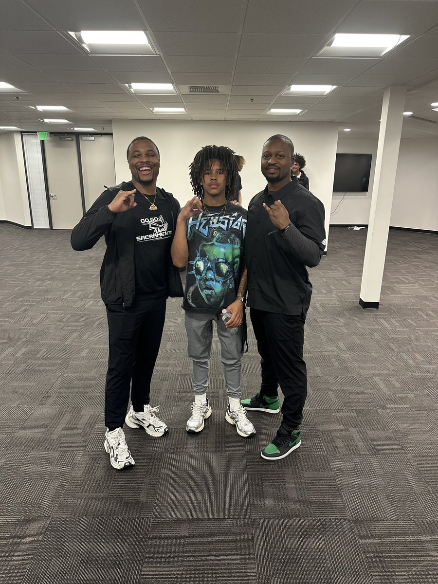 Deshawn Laporte (@laportedeshawn) on Twitter photo After a great visit and conversation with coach <a href="/BrennanMarion4/">Coach Marion</a> and <a href="/CoachKMerch/">Ken Merchant</a> im blessed to receive an offer from Sac State University 1️⃣7️⃣ #GoGoSacramento <a href="/SacHornetsFB/">Sac State Football</a> <a href="/Coach_JoeyMoss/">Coach Joey Moss</a> <a href="/CJPollard1/">C.J. Pollard</a> <a href="/GregBiggins/">Greg Biggins</a> <a href="/ChadSimmons_/">ChadSimmons</a> <a href="/adamgorney/">Adam Gorney</a> <a href="/CoachTroop3/">elite_Threatz</a> <a href="/coach_o_sports/">CoachOsports</a> After a great visit and conversation with coach <a href="/BrennanMarion4/">Coach Marion</a> and <a href="/CoachKMerch/">Ken Merchant</a> im blessed to receive an offer from Sac State University 1️⃣7️⃣ #GoGoSacramento <a href="/SacHornetsFB/">Sac State Football</a> <a href="/Coach_JoeyMoss/">Coach Joey Moss</a> <a href="/CJPollard1/">C.J. Pollard</a> <a href="/GregBiggins/">Greg Biggins</a> <a href="/ChadSimmons_/">ChadSimmons</a> <a href="/adamgorney/">Adam Gorney</a> <a href="/CoachTroop3/">elite_Threatz</a> <a href="/coach_o_sports/">CoachOsports</a>