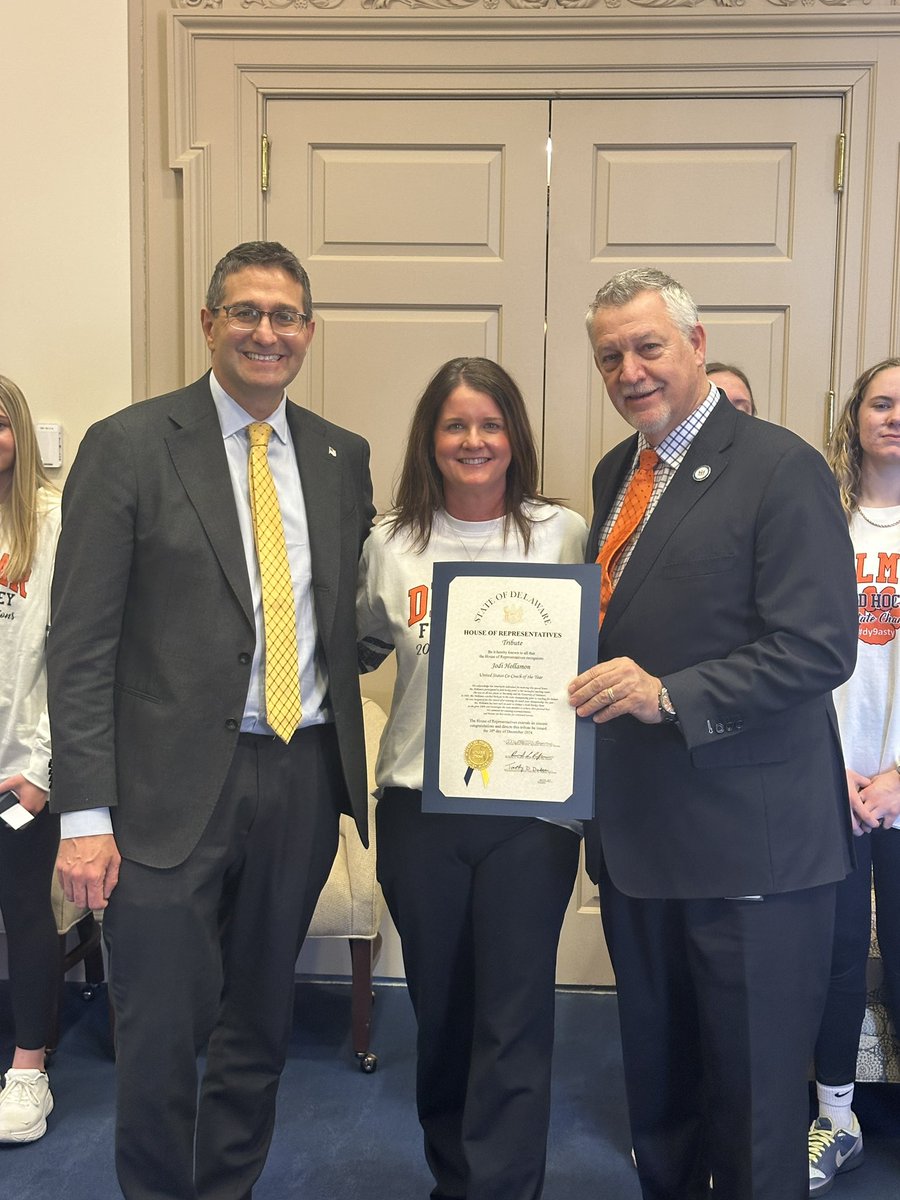 MattMeyerDE's tweet photo. Today, I had the honor of meeting the Delmar field hockey team, our state champions! These athletes represent the best of Delaware — teamwork, leadership, and dedication. Congrats to these outstanding young women, and the parents and coaches who supported them along the way. https://t.co/ZXwrHktrIT
