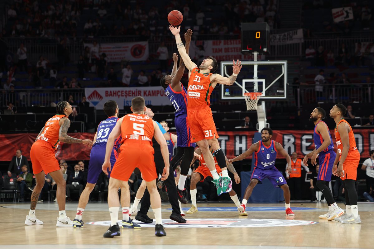 NeoRock06's tweet image. Bahçeşehir Koleji, BKT #EuroCup çeyrek finalinde Sinan Erdem Spor Salonu'nda konuk ettiği Sloven ekibi Cedevita Olimpija'yı, zorlu geçen maçta 85-81 mağlup ederek kupada yarı finale yükselmeyi başardı.

Geçtiğimiz hafta, kadro kalitesi olarak kendisinden çok daha üstün olan…