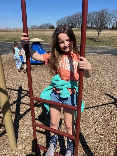 ZumFlintHill's tweet image. 🌞 Perfect Day for Recess! 🌞

The sun is shining, the breeze is just right, and our students are soaking up every moment of fresh air and fun! 🛝⚽️ Nothing beats a little outdoor play to recharge and refocus for the rest of the day! #RecessFun #FreshAirAndSmiles