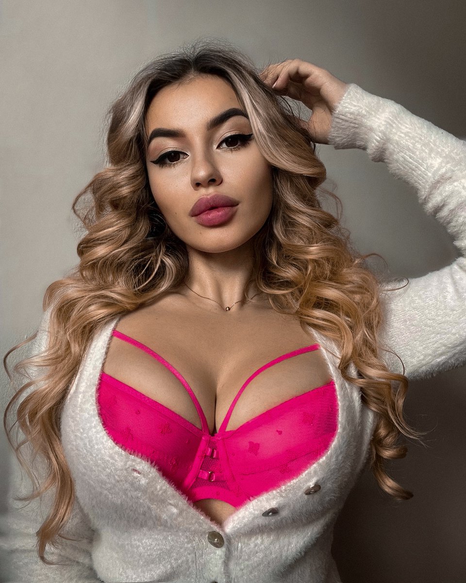 1000 лайков и выкладываю сиску