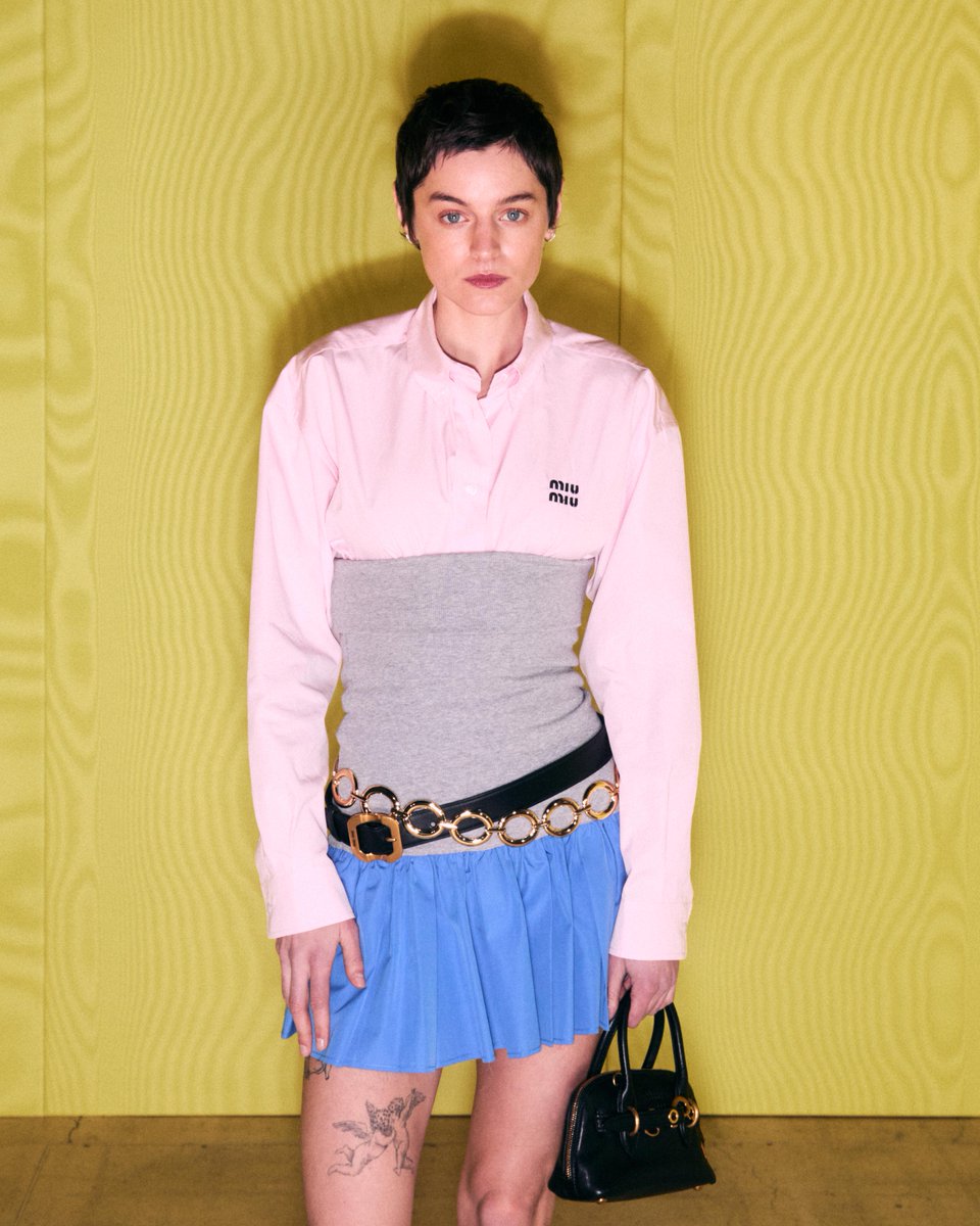 #WonyoungJang, #LexieLiu and #EmmaCorrin attend the Miu Miu Fall/Winter 2025 fashion show by Miuccia Prada in Paris.

#MiuMiuClub
#MiuMiuFW25