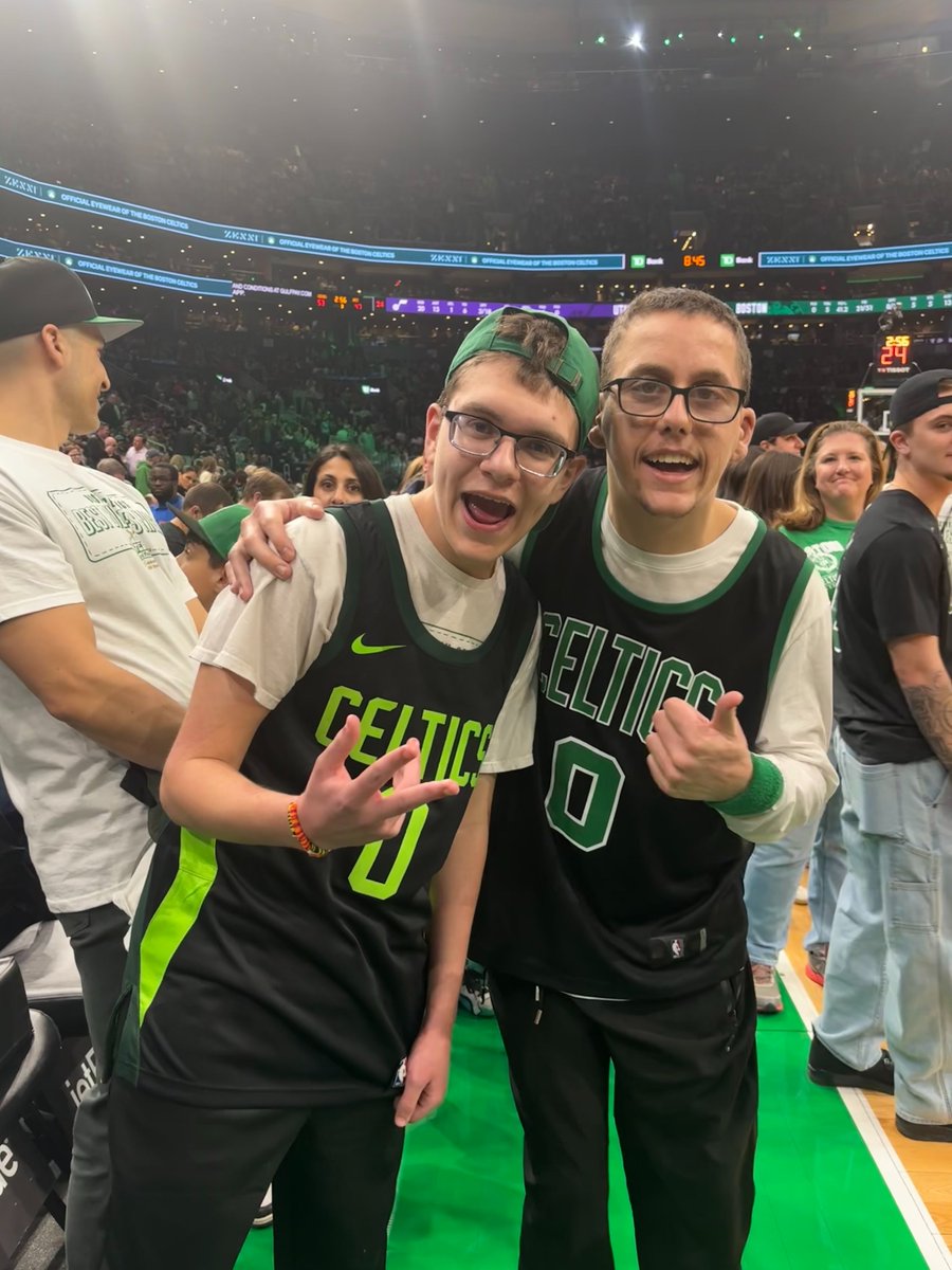 Bridgewater-Raynham Regional School District (@brrsd_) on Twitter photo Best Buddies Night at the Boston Celtics game! The students were invited on the court at halftime to shoot some hoops and were even able to high five a few players! Everyone had an amazing time! Thank you to the <a href="/celtics/">Boston Celtics</a>, for giving our best buddies such a great night! Best Buddies Night at the Boston Celtics game! The students were invited on the court at halftime to shoot some hoops and were even able to high five a few players! Everyone had an amazing time! Thank you to the <a href="/celtics/">Boston Celtics</a>, for giving our best buddies such a great night!