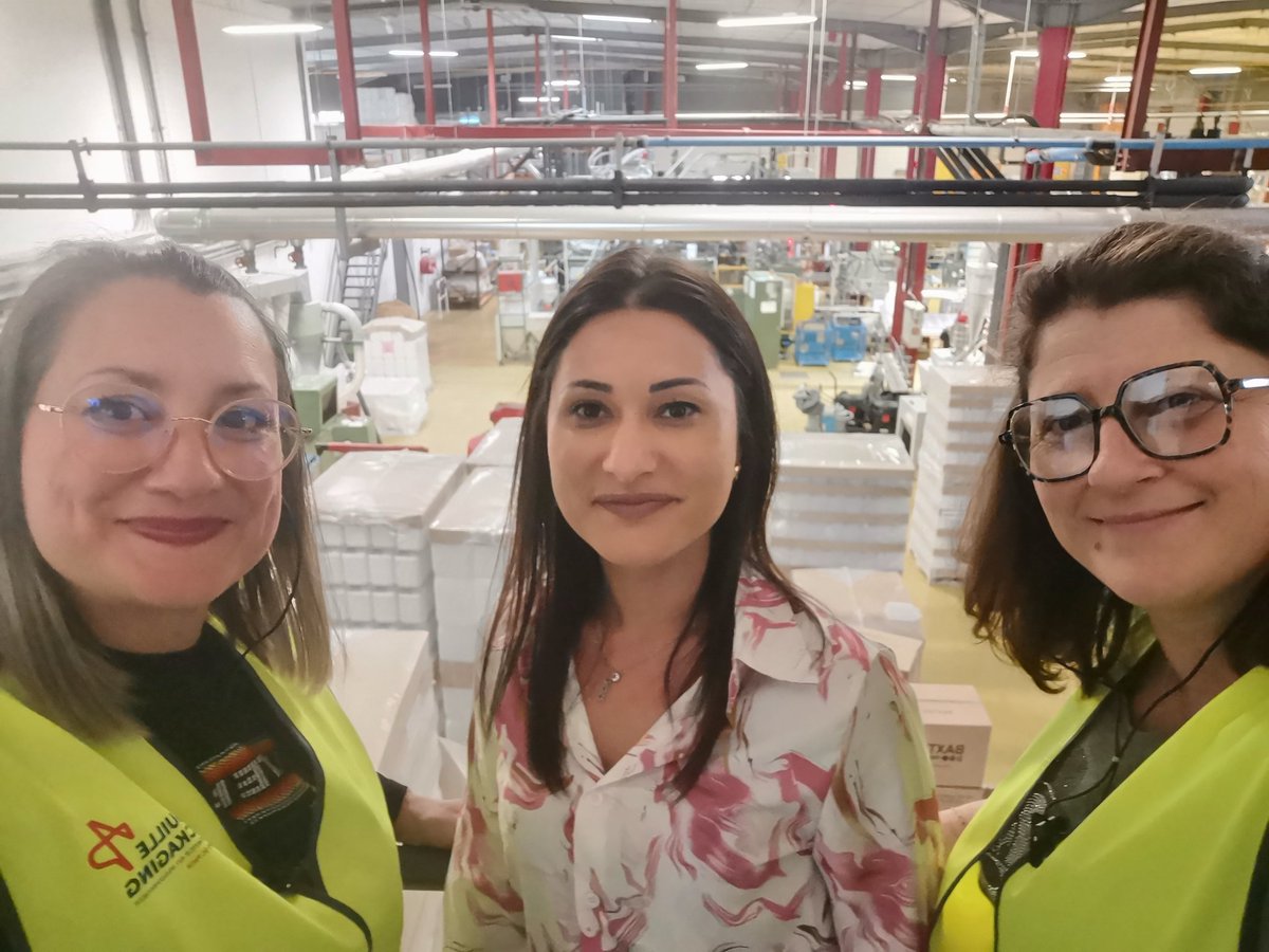 🤝Quand <a href="/FTravail_OCC/">France Travail Occitanie</a> #Narbonne et <a href="/Capemploi11/">Cap emploi 11</a> partent ensemble à la rencontre des entreprises locales
Merci à Mme Karl pour son accueil chez Aiguille Packaging ! Une belle collaboration qui perdure pour satisfaire leurs besoins en recrutement 🚀