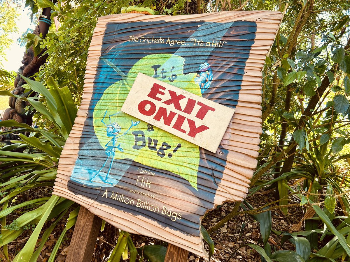 AFelipeAmaya's tweet image. Bye bye Flik and Co. Will miss being an honorary bug. I’m sorry Bob and Josh had to fumigate you and your friends. Animal Kingdom won’t be the same without its pollinators. 😔💚🐜🐞🐛🪲🦋