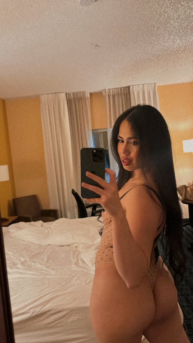 Follow :

onlyfans.com/cheniib