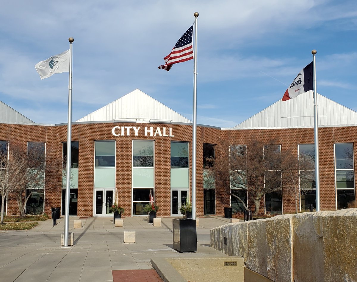 The WDM City Council will hold a public hearing on the proposed FY City property tax levy on Monday, March 24, 2025, at 5:00 p.m. at City Hall. The City tax rate proposed for FY 25/26 will decrease from the current year $10. 85 to $10.80. wdm.iowa.gov/Home/Component…