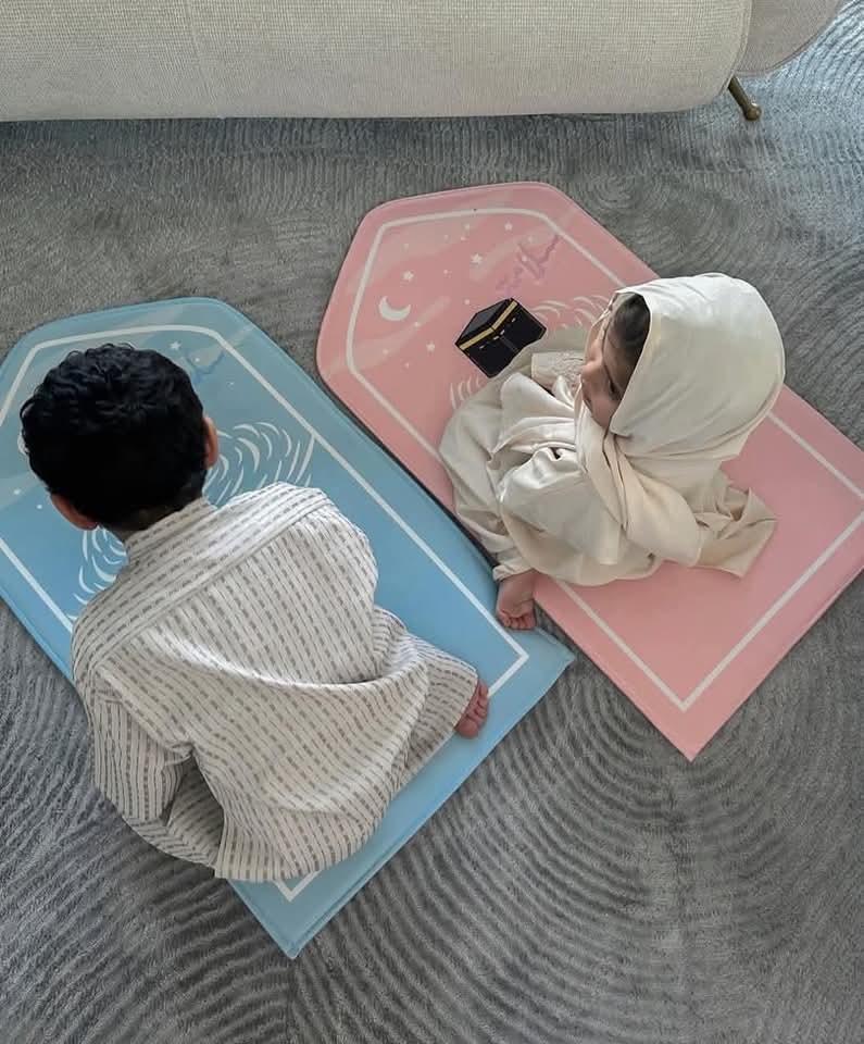 ﴿ رَبَّنَا هَبْ لَنَا مِنْ أَزْوَاجِنَا وَذُرِّيَّاتِنَا قُرَّةَ أَعْيُنٍ ﴾🤍