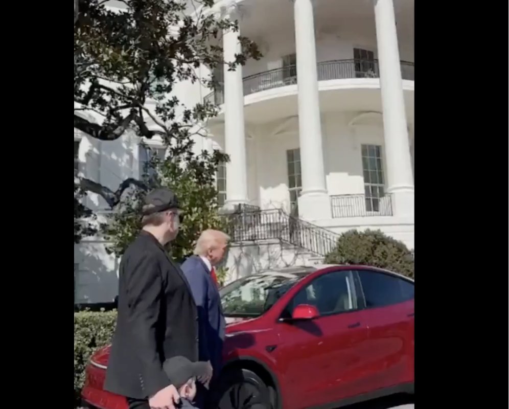 The former administration did not invite Tesla to the EV Summit at the White House in 2021. That was wrong.
This administration is holding a Tesla-only promotion event at the White House. This is wrong.