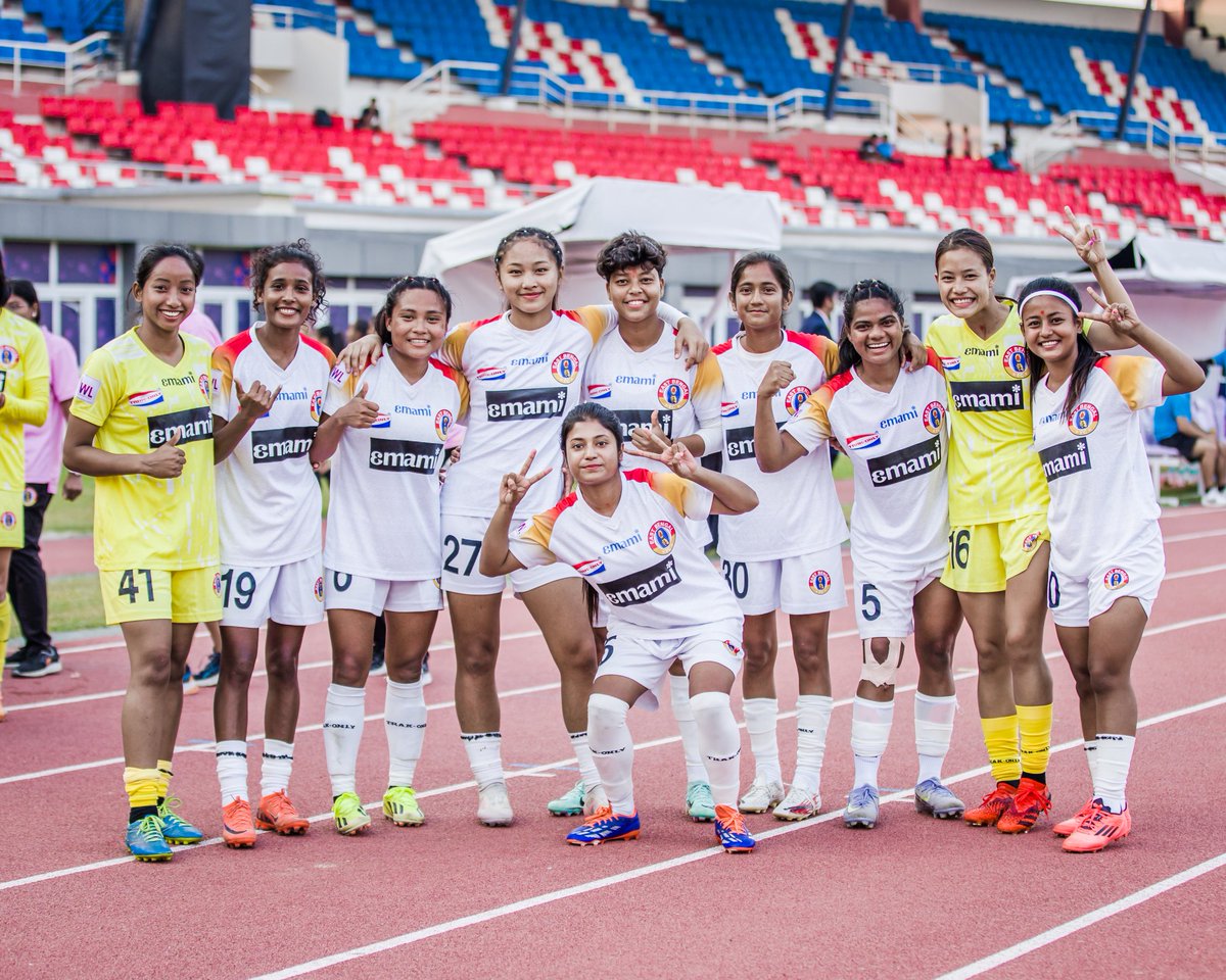 eastbengal_fc's tweet photo. Our #MoshalGirls are on a roll! โค๏ธ๐โฝ
#OFCEBFC Match Album ๐ธ (2/2)
#JoyEastBengal #IWL https://t.co/7bN1SwYuFC